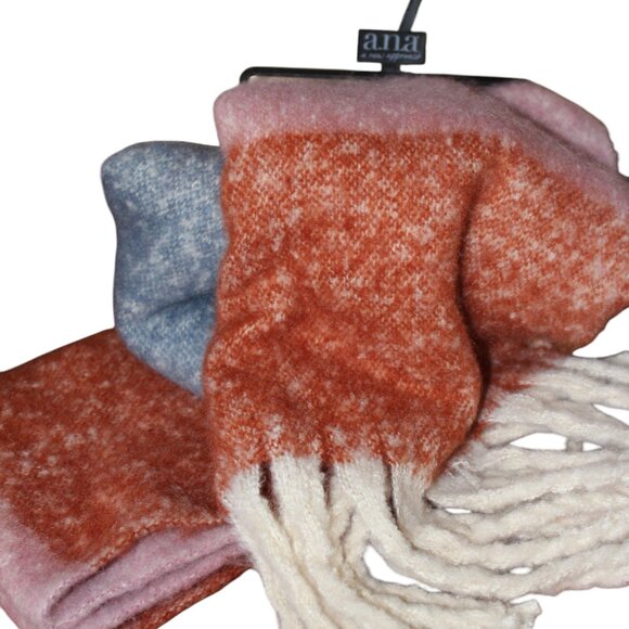 a.n.a. XL Cool Jules Stripe One Size 16" x 78" SO COMFY BIG Polyester NWT's - Picture 4 of 9